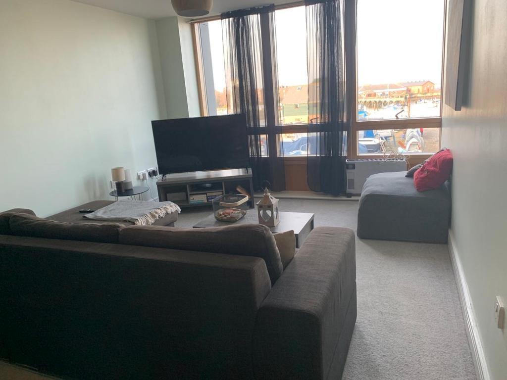 Stunning Marina Apartment Gosport Portsmouth Exterior foto